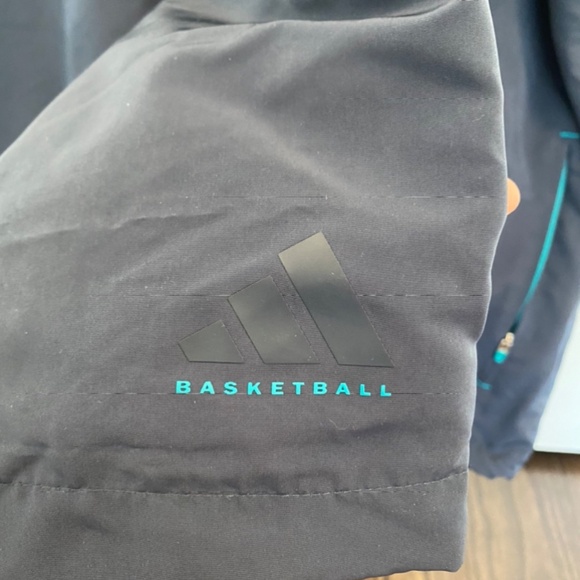 Adidas windbreaker blue - Picture 2 of 5